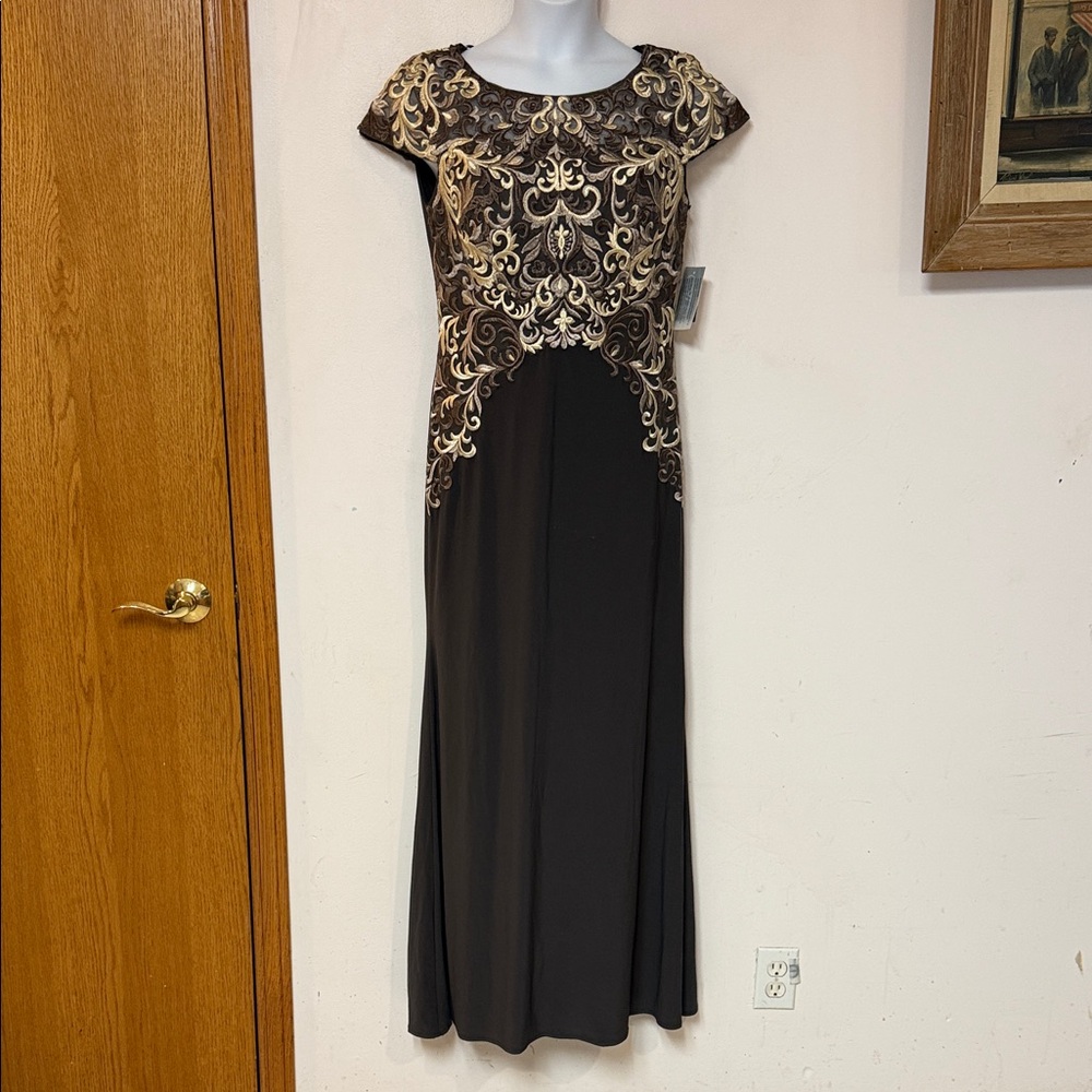Alex Evenings Embroidered Mocha Brown Gown Mother of Bride Cocktail Maxi Dress